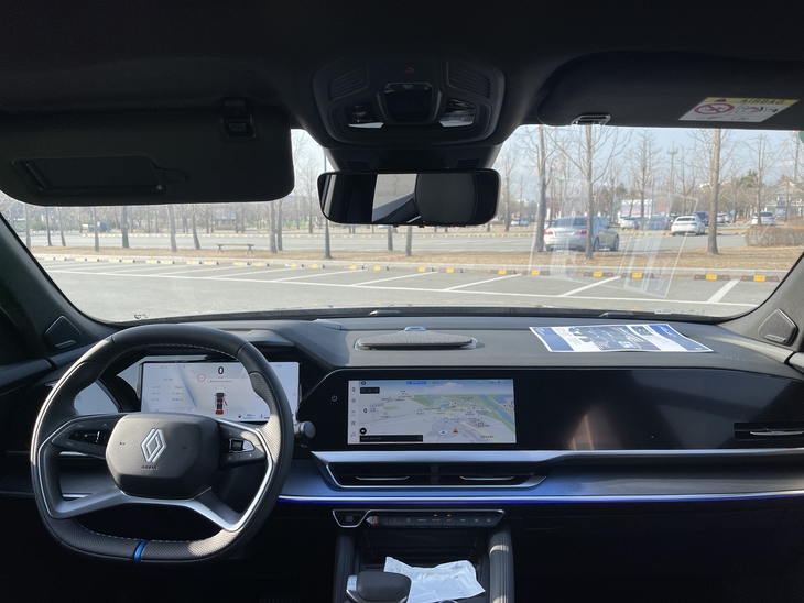 르노코리아 '필랑트' 12.3인치 '오픈알(openR) 파노라마 스크린'. 사진=박지성 기자