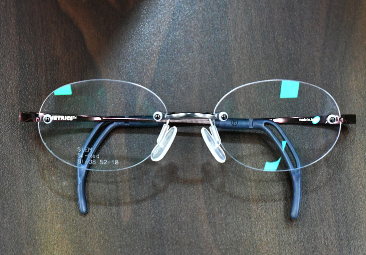 명동 아이닥 안경