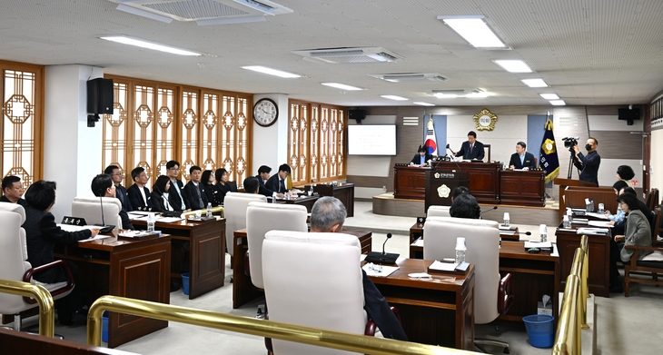 군위군의회 제296회 임시회