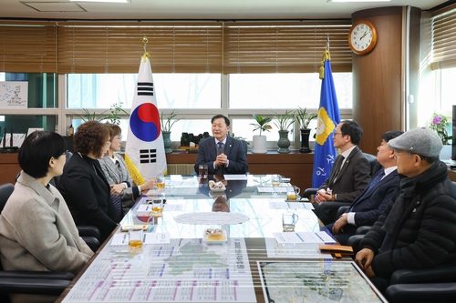 안산시의회 13일 '의원 행동강령 운영 자문위원회 위원 위촉식' 개최