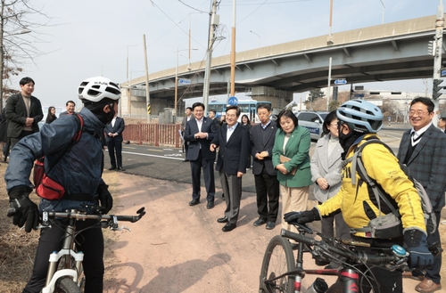 시흥시 16일 '경기 햇빛 자전거길 1호' 디자인 태양광 조성 준공식 개최