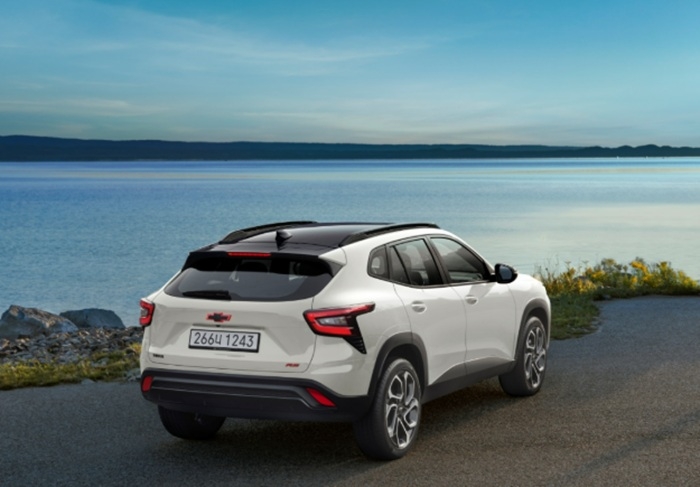 쉐보레 2026년형 트랙스 크로스오버 'RS 이그나이트 에디션'