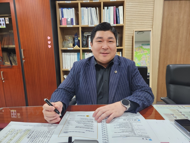 김영현 세종시의원 “도시는 커졌지만 삶은 불편…해답은 '생활'에 있었다