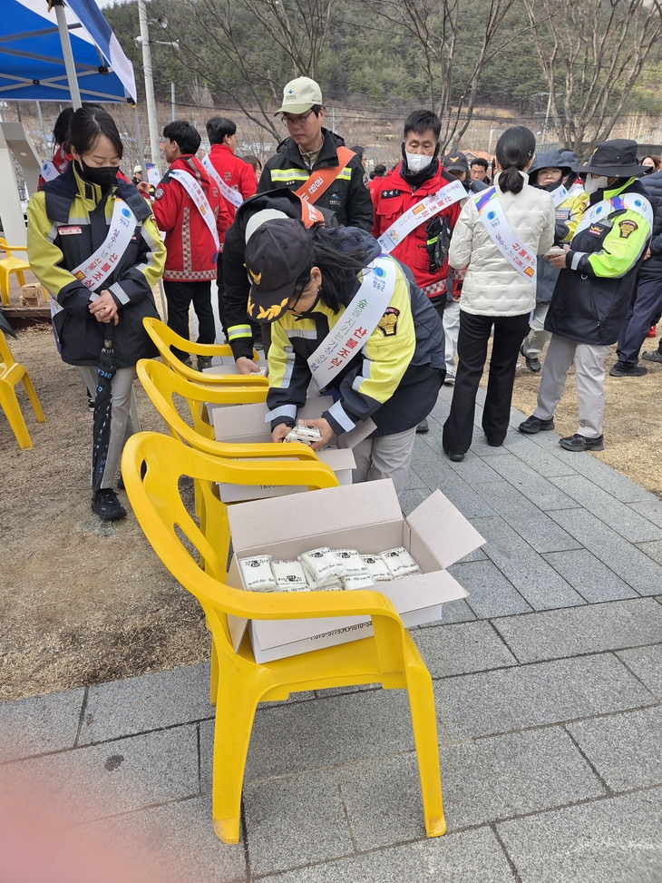 농협 청송군지부, 유관기관 합동 산불예방 캠페인 전개