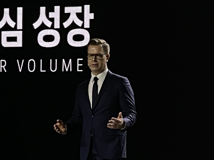 19일 서울 광진구 파이팩토리에서 열린 '신년 기자 간담회'에서 마티아스 부세 포르쉐코리아 대표가 발표하고 있다. 사진=박지성 기자