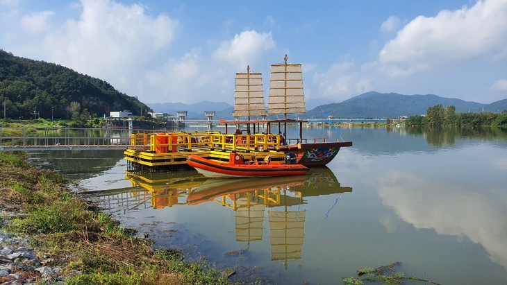 의성군, 청년통신사선 '율정호' 운항