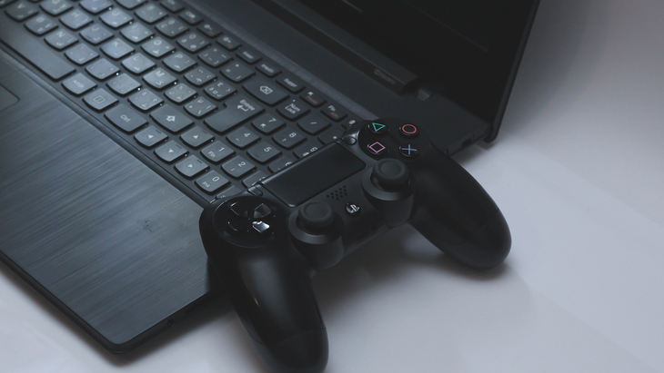 프로젝트 중심 교육과 1:1 면접 전형으로 미래 게임 개발자 육성