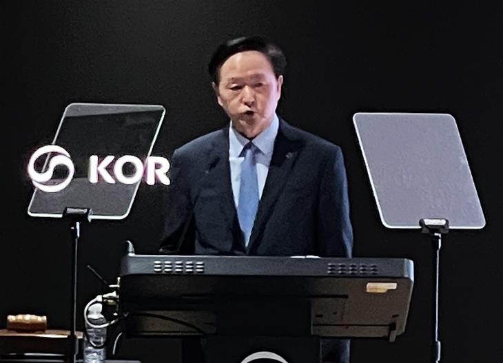 26일 서울 강서구 공항동 대한항공 본사 5층 대강당에서 열린 주식회사 대한항공 제64기 정기 주주총회 현장에 의장 자격으로 임석한 우기홍 대표이사(