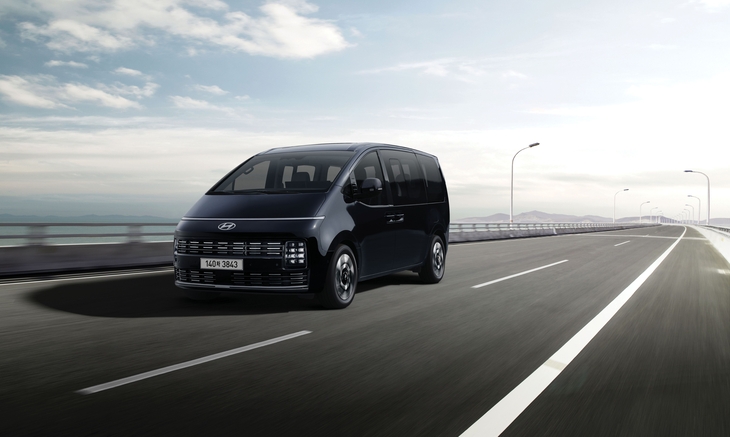 현대차 스타리아 하이브리드.