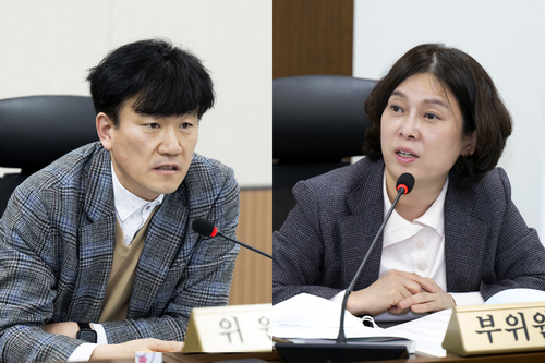 한종우·유영숙(오른쪽) 김포시의회 의원