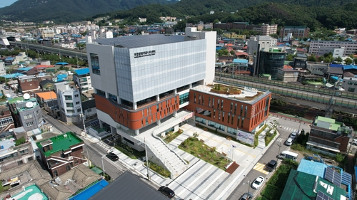 동두천시 오르빛도서관 전경