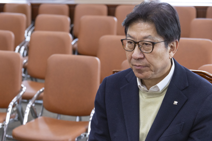 부산 글로벌허브 특별법 공청회 참석한 박형준 부산시장