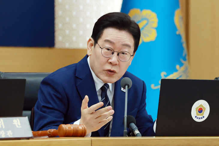 이재명 대통령, 국무회의 주재