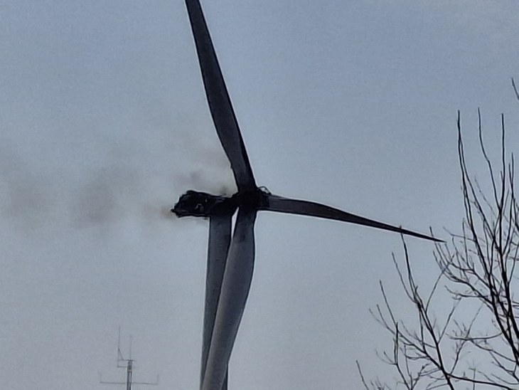 영덕풍력발전, 파손 이어 화재까지…노후풍력 안전 비상