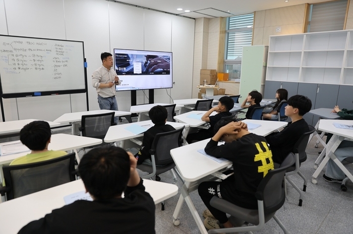 익산시, '더봄 방과후 학습관 프로그램' 시작