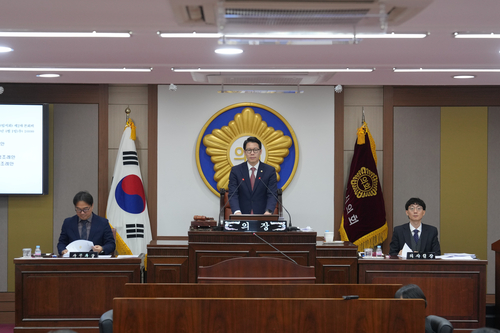 임종훈 포천시의회 의장 1일 제191회 임시회 폐회 선포