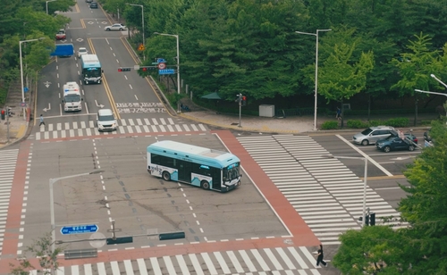 안양시 자율주행버스 '주야로' 도심 운행