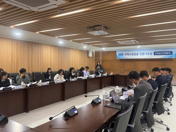 “미래사업 선점한다