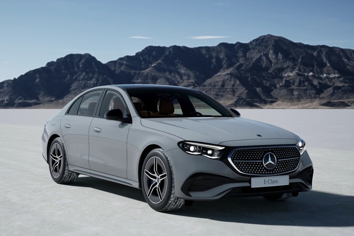 벤츠 E 300 4MATIC AMG 라인