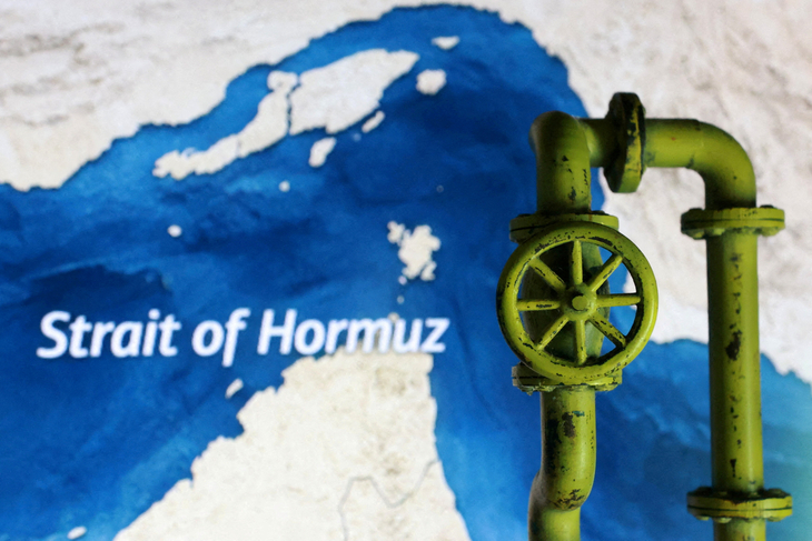 IRAN-CRISIS/HORMUZ-SHIPPING