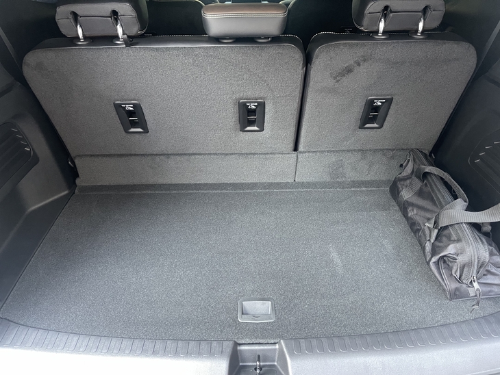 GMC '아카디아' 3열. 사진=박지성 기자