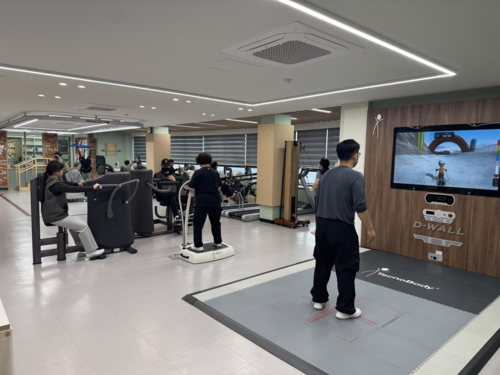 군포시보건소 '근육적금 운동교실' 운영 현장