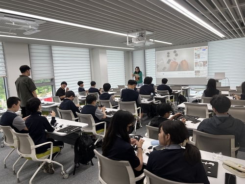 파주시 청소년 수련관 관내학교 창의적 체험활동 '자동차 디자이너' 수업