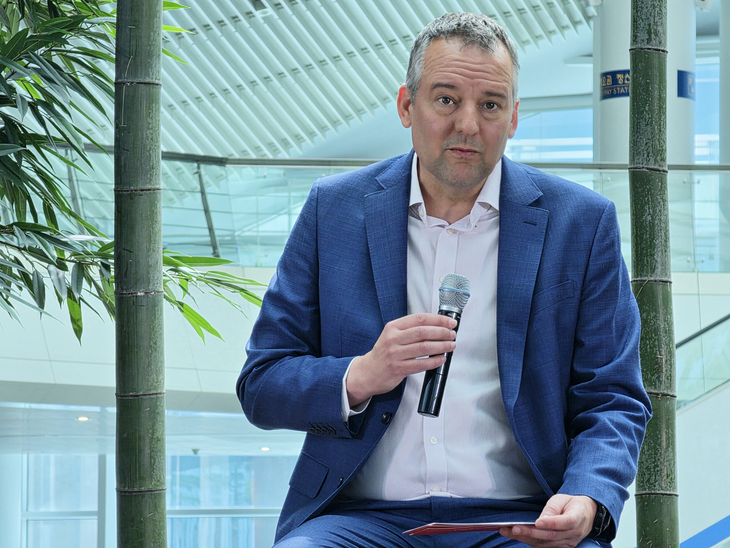 14일 오전 11시 코넬 코스터(Corneel Koster) 버진 애틀랜틱 최고경영자(CEO)가 인천국제공항 제2여객 터미널에서 열린 런던 히스로-인천 직항 노선 취항 기념