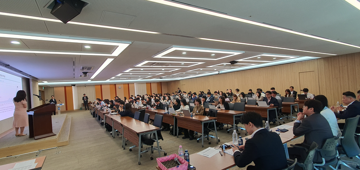 우리금융은 퇴직소득세 최대 절세 혜택 팁으로 미리 소액으로 연금 개시해 두는 것을 추천했다.