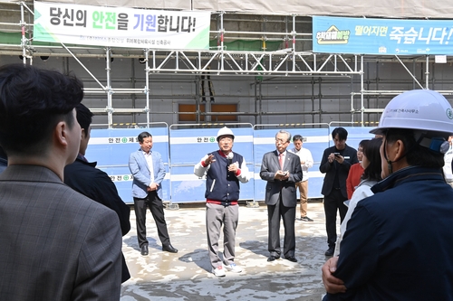 하남시민관협치위원회-주민대표 15일 미사-위례지구 공공시설 신축 현장 점검