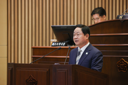 주광덕 남양주시장 16일 남양주시의회 임시회에서 1차 추경안 설명