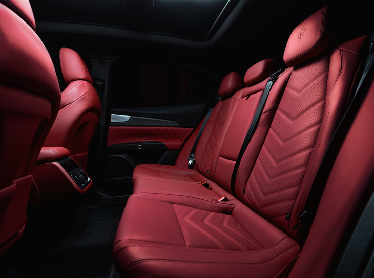 그레칼레 트로페오 2열