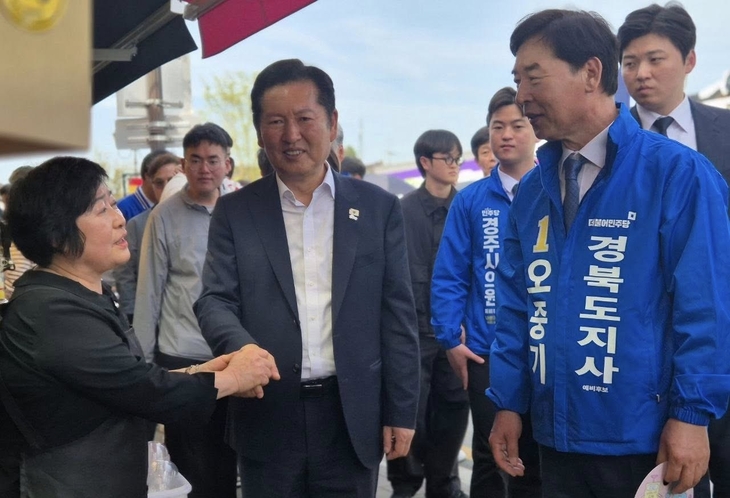 경주 황리단길 찾은 정청래…“보수 텃밭에서도 변화 체감