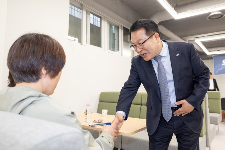 정헌율 익산시장, 시민 체감 일자리 서비스 직접 점검