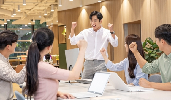 청년과 함께하는 구인구직 해피데이