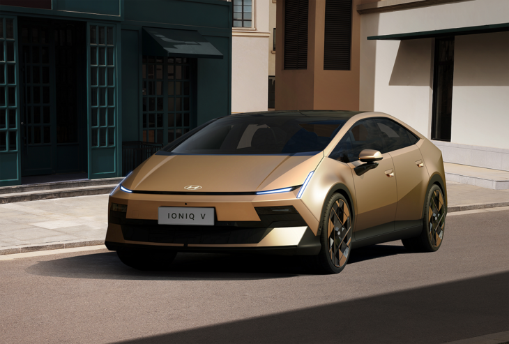 '아이오닉 V'