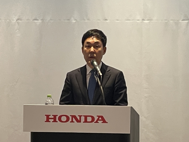 ▲이지홍 혼다코리아 대표가 23일 열린 기자회견에서 자동차 사업 철수를 발표하고 있다. 사진=박지성 기자