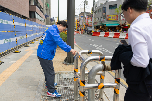 박승원 더불어민주당 광명시장 후보 21일 광명동 현장 소통