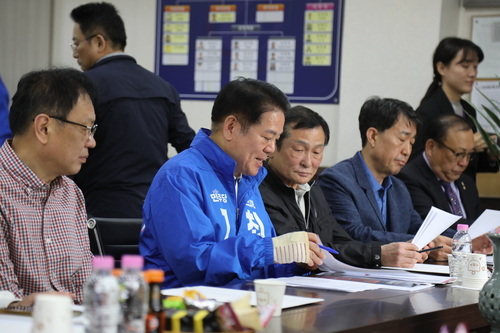 최대호 더불어민주당 안양시장 후보 27일 요식업 관계자들과 정책간담회 운영