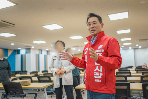 백영현 국민의힘 포천시장 후보 28일 영중노인대학 방문