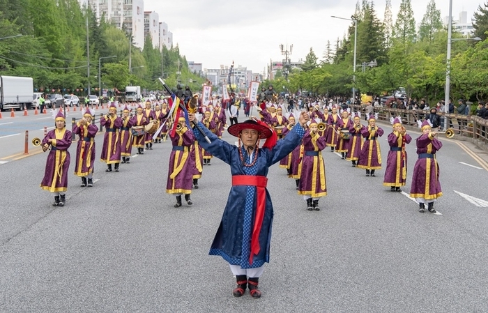 '백제의 숨결, 천년의 사랑' 주제로 익산 서동축제 개막