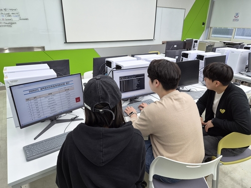 경복대학교 소프트웨어융합과 정보보호동아리 'SEAHAWK(씨호크)' 활동 현장
