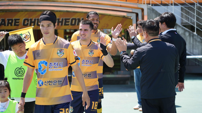 춘천시민축구단, FC목포 꺾고 16강 진출…어린이날 '짜릿한 승리' 선물