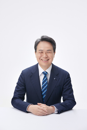 진옥동 신한지주 회장, 북중미서 ‘코리아 세일즈’ 나선다