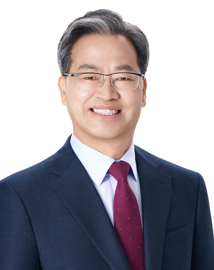 오도창 영양군수 후보 등록