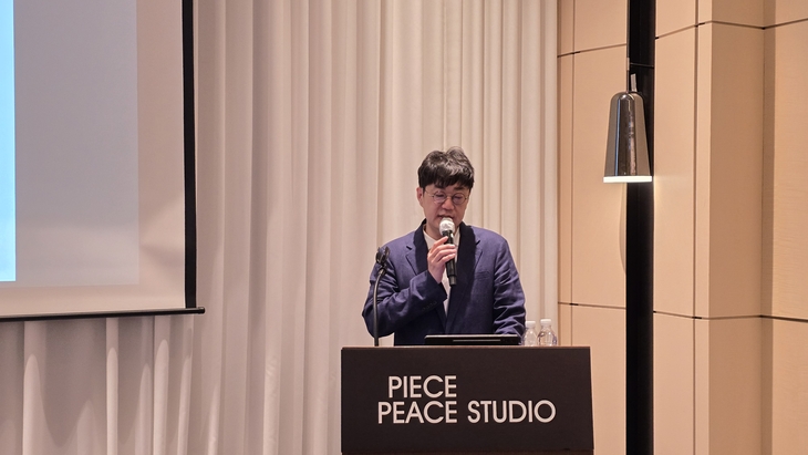 18일 서울 여의도에서 피스피스스튜디오 기업공개(IPO) 기자간담회가 열렸다. 간담회에서 서승완 각자대표가 발표하고 있다. [사진=최태현 기자]