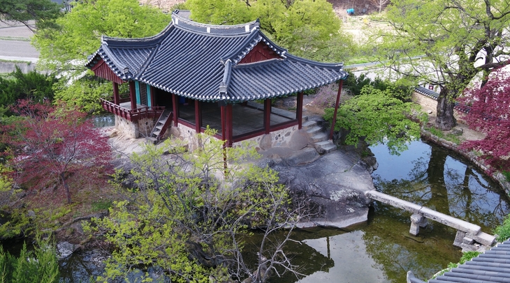 효율보다 공존을 선택한 청암정의 철학