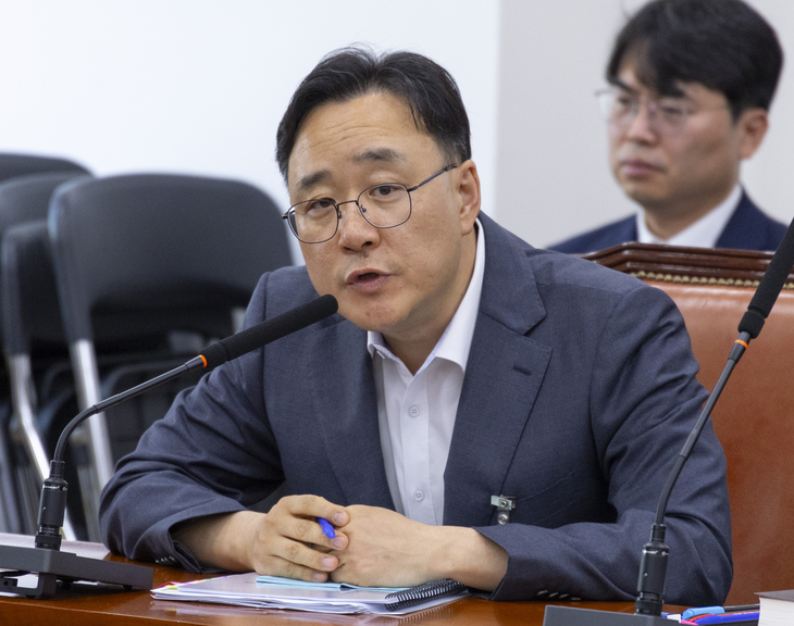 GTX-A 노선 삼성역 철근 누락 관련 질의에 답하는 임춘근 서울시 본부장