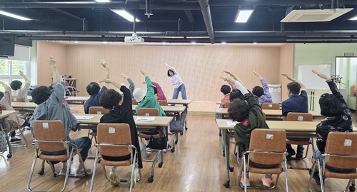 안양시 베이비부머지원센터 실버 인지 레크레이션 교육 현장