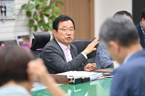 이현재 하남시장 5일 시정 업무 복귀 첫 간부회의 주재